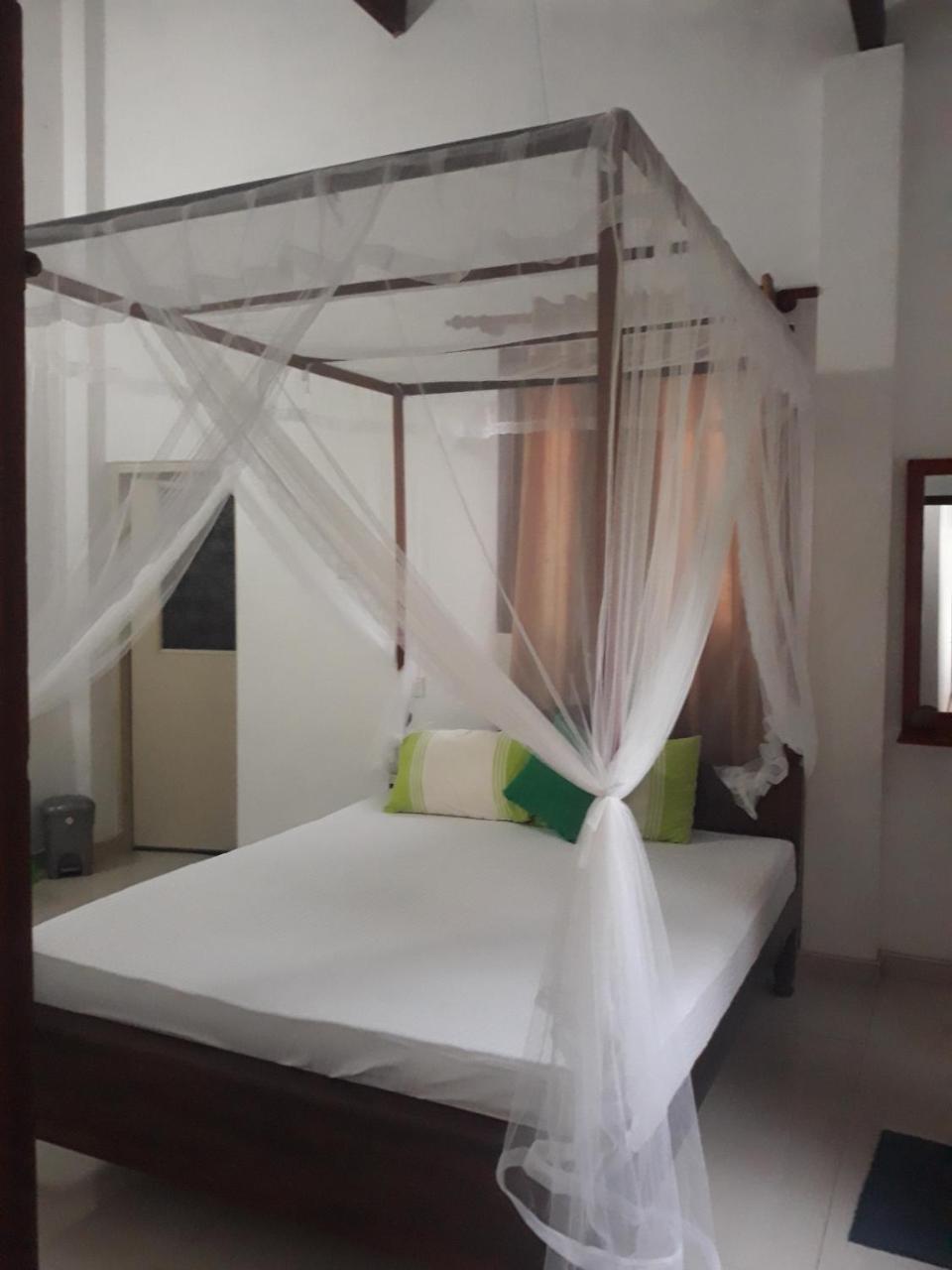 Arcade Beach Hotel Bentota Eksteriør billede
